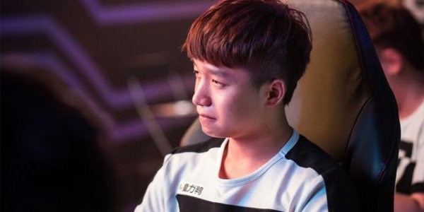 溃败带来的启示:LPL战队纷纷成立中文班_兔玩