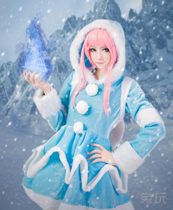 lol冰雪节即将来袭!冰霜烈焰安妮cos赏析(6)